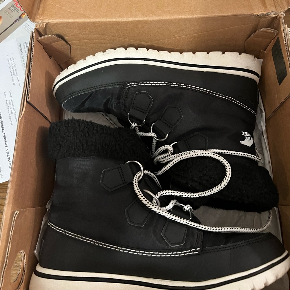 Sorel Cozy Carnival - Size 7.5
